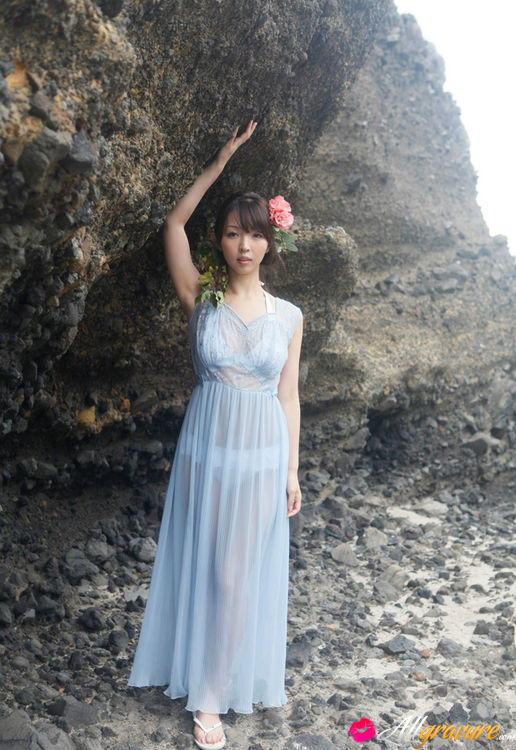 See Through Dress - Neo Asian babe in see through dress is like goddess from ocean