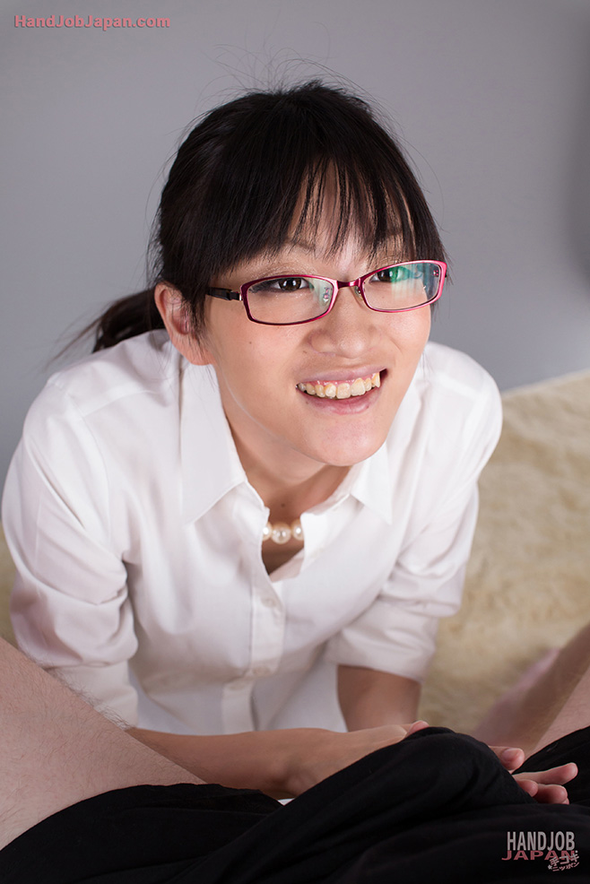 Sexy asian office girl Mikami Ayaka